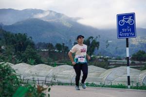 BIB: 9500
                            <button type="button" onclick="openModal(18896998)" class="btn btn-primary btn-sm float-right btn-popup" data-toggle="modal" data-target=".modal-high-quality">
                        <i class="fas fa-shopping-cart"></i> Add to Cart
                    </button>
                                            <button type="button" onclick="isThisMe(18896998, true)" class="btn btn-success btn-sm float-right btn-popup btn-isme hidden" data-toggle="tooltip" data-placement="bottom" title="นี่คือรูปของคุณใช่ไหม คลิกที่นี่เพื่อเอาเข้าอัลบั้ม">
                        <i class="fas fa-plus"></i> Add to album
                    </button>
                    <button type="button" onclick="isThisMe(18896998, false)" class="btn btn-warning btn-sm float-right btn-popup btn-isnotme hidden">
                        <i class="fas fa-ban"></i> Remove from album
                    </button>